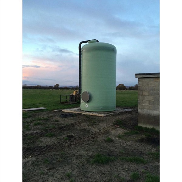 https://img.directwatertanks.co.uk/media/catalog/product/f/r/fridlington-farms_21.jpg?width=600&height=600&store=directwatertanks&image-type=image