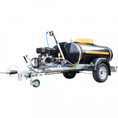 Black and Yellow 3000psi, 200bar, 1125 litre Bowser Pressure Washer